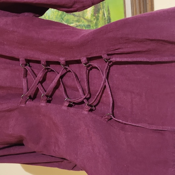 The pirate dressing top h7 - Picture 8 of 10